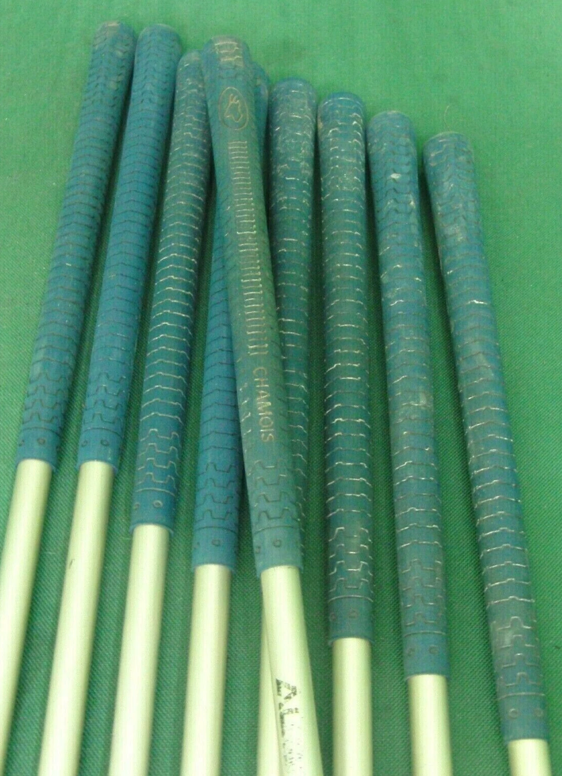 Ladies Set Of 9 X Lady Hogan Irons 3-SW Ladies Graphite Shafts Chamois Grips 8 Ladies Set Of 9 X Lady Hogan Irons 3-SW Ladies Graphite Shafts Chamois Grips - Image 6