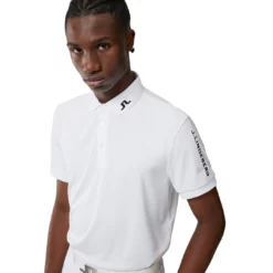 J.Lindeberg M Tour Tech TX Golf Polo Shirt STMG530545610 -Golf Bags shop STMG530545610 0000 006 Web 150dpi PhotoRoom